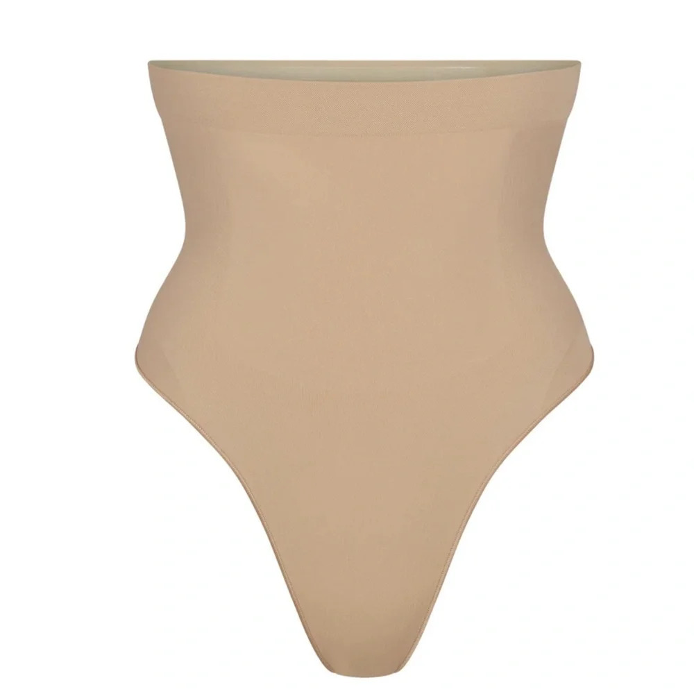 NEW SKIMS Seamless Sculpt High-Waisted Thong Clay Size L - Picture 4 of 8